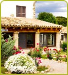 Masia Casa Gran - Surrounded by almond and olive trees between the river, the mountains and the sea