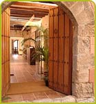 Abadía del Priorat Hotel - Birding among mountains and world-famous vineyards